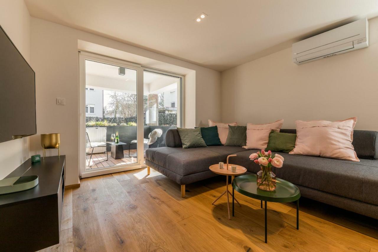 La Villa Ljubljana Exteriör bild
