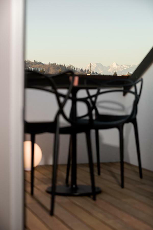 La Villa Ljubljana Exteriör bild